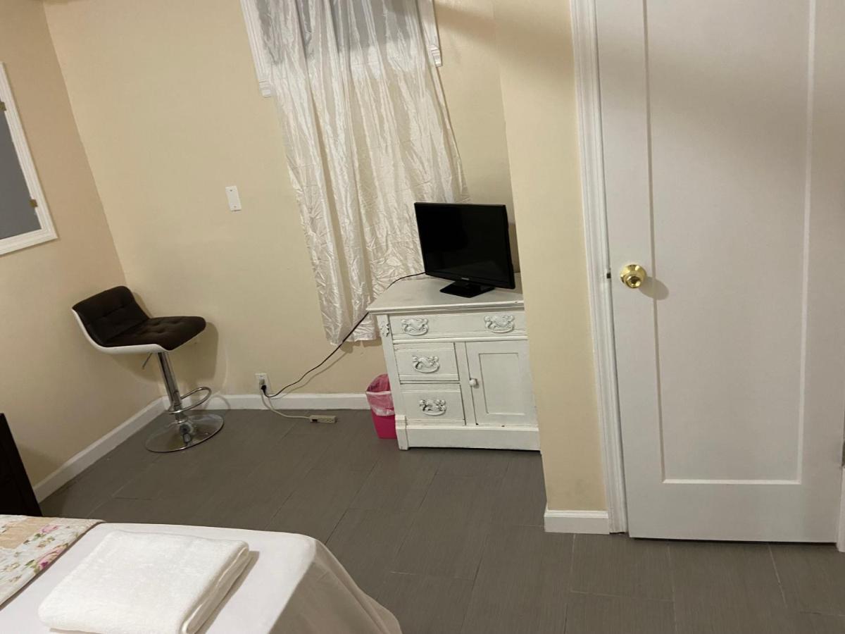 ניו יורק A Private Room In Queens מראה חיצוני תמונה