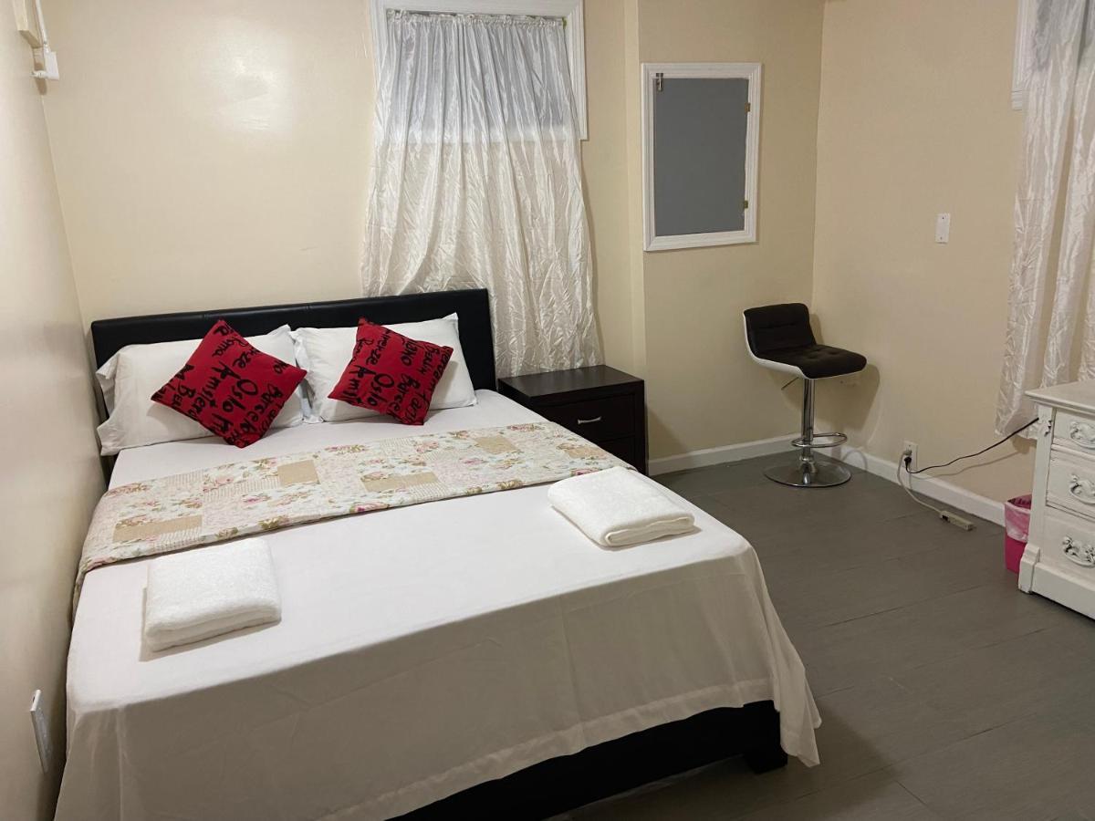 ניו יורק A Private Room In Queens מראה חיצוני תמונה